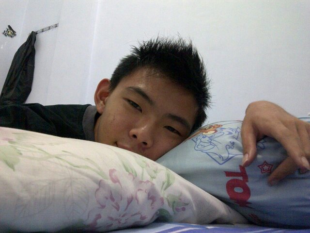 Name : jeffry  Age : 17  Religion : Buddah