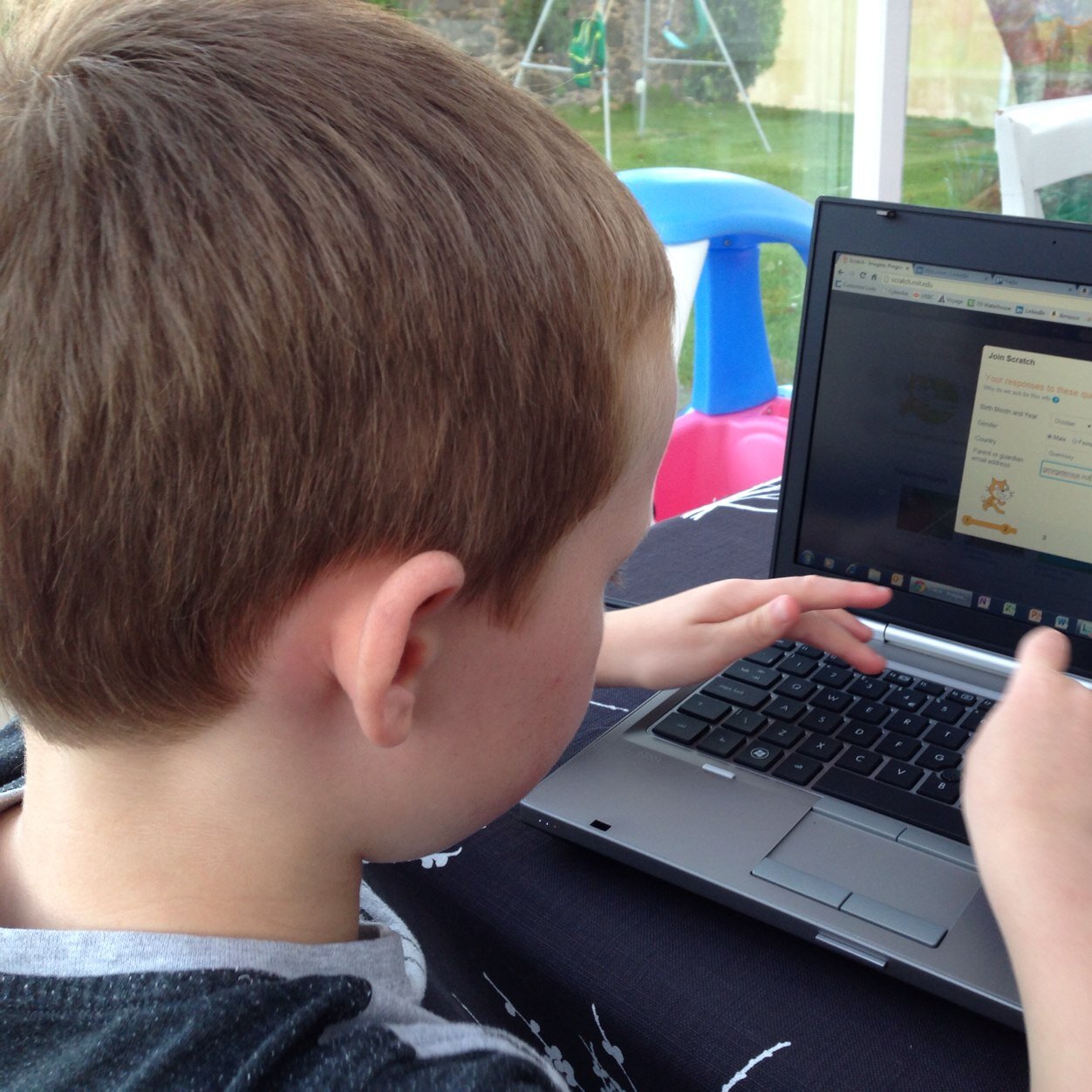 News on Guernsey Code Clubs, code clubs around the world and teaching our kids coding. Email: guernseycodeclubs@gmail.com Facebook: Guernsey Code Clubs