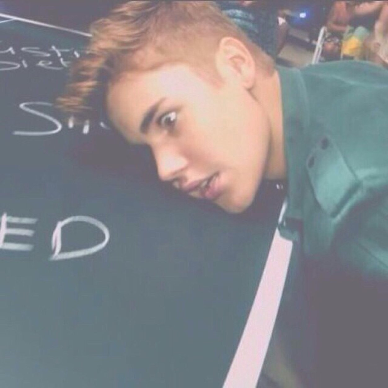 If you want to see pictures of the beautiful and lovely Justin Drew Bieber!!!! I follow back✌️ Created on April 14th, 2014