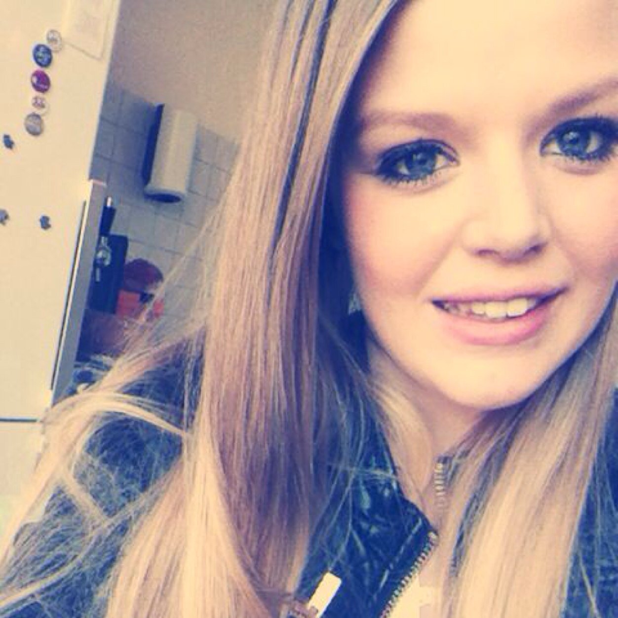 stay strong and never give up! -- friends and family ♡