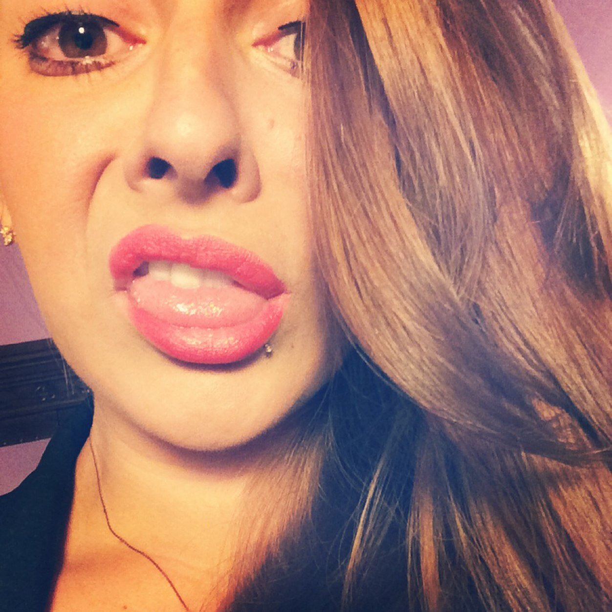Just a girl trying to live her life. Dont get in my way. Instagram, facebook, etc @ohnikkiitsy0u