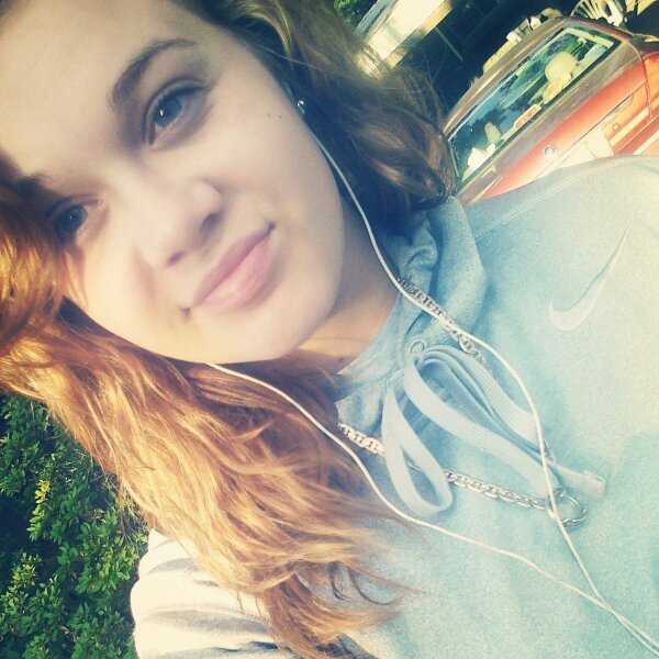 18 Bitcccchhhes ✌ Taken