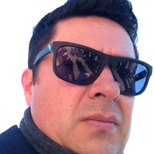 Catholic. Father. Husband. Immigration advocate. in service to God and my country. #100DaysTillDACA