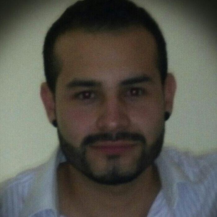 Marketer, Publicista, Consultor, Músico
