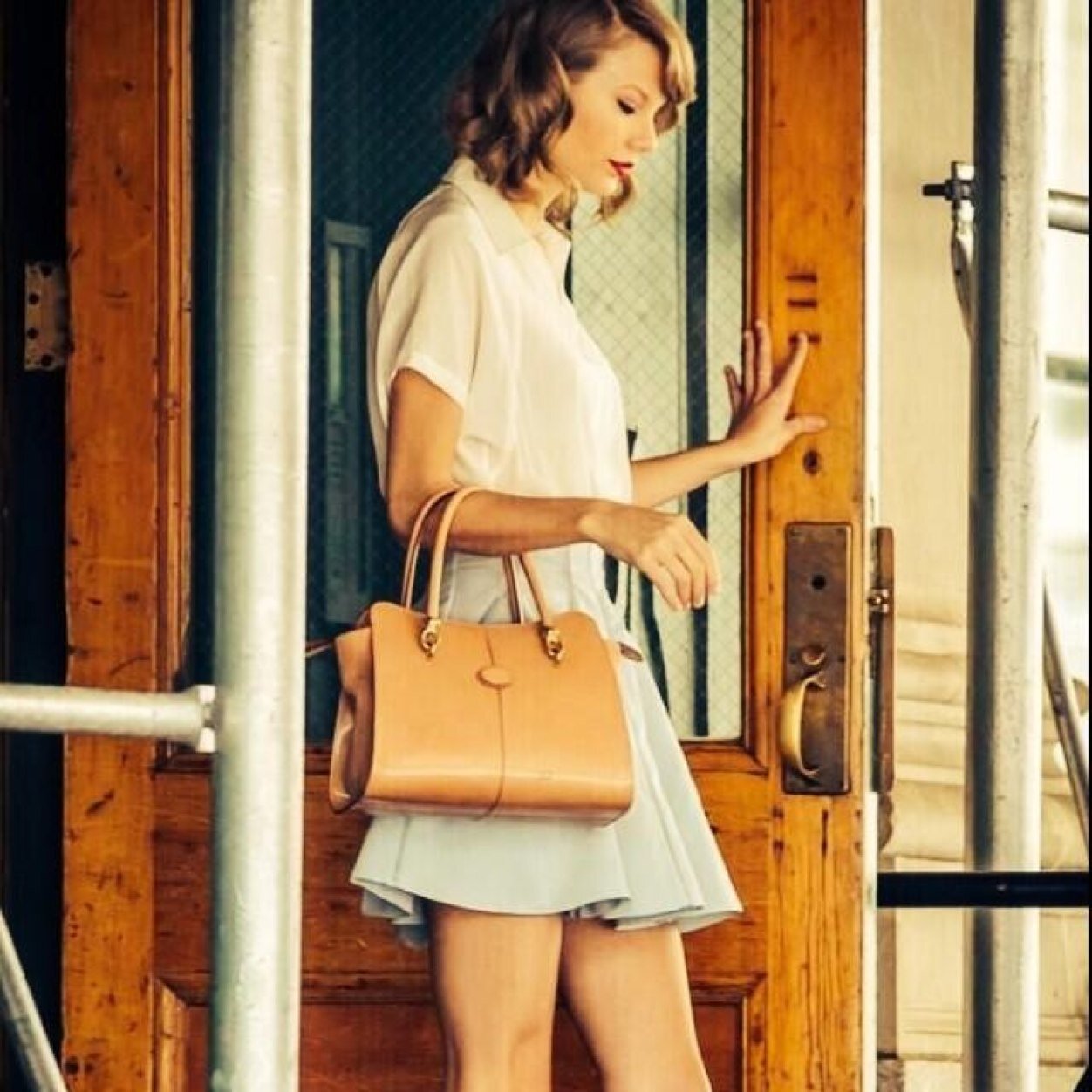 free follow from @tswiftly13 @tswiftly13 @tswiftly13 & @maddibeaubien