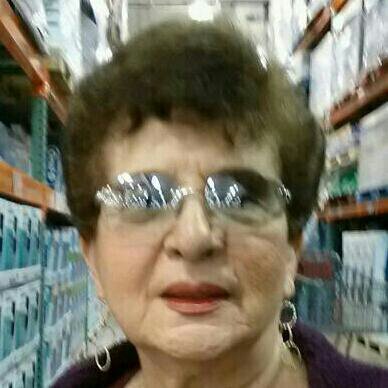 DispotoFranne's profile picture. 