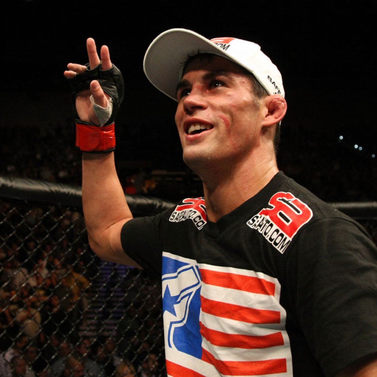 MMA trainer. UFC fighter. Being a champion runs in my blood. (Not the real Dominick Cruz/Original RP)