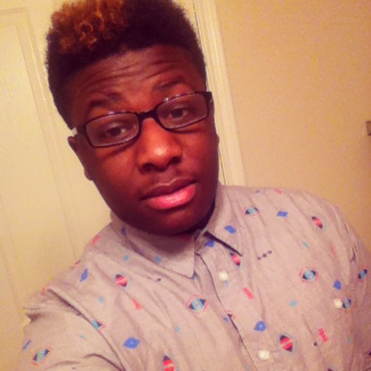 Follow me! Just a young man, trying to make it in this MUSIC BIZZ!!!!!!