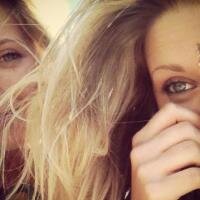 29DBE1FB kik- EmilySarah12 ii follow back:) Add me or follow me?  facebook  - emily,collington