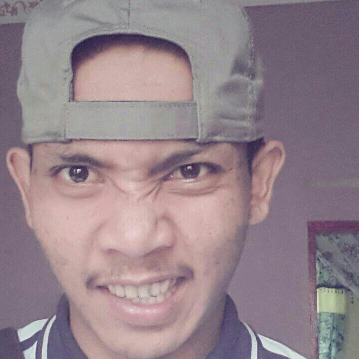 edieynomey's profile picture. Aku akan tetap mencintai mu sampai si  bisu berbicara kepada si tuli bahwa si buta melihat si lumpuh berjalan