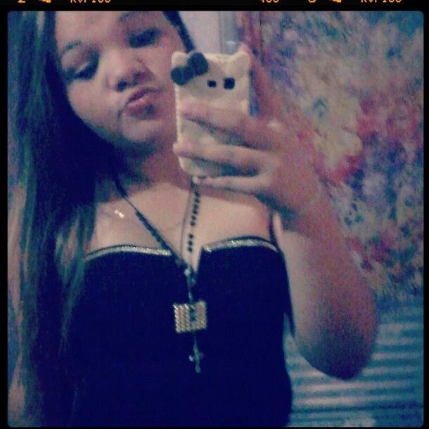 -                Agradeço á Deus por ser escolhido no meio de um montãaao  (  88  '  *-*
