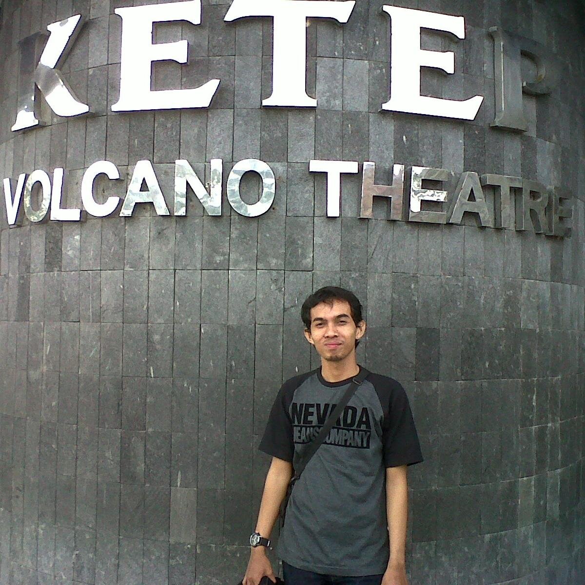 the simple life is better ƪ(˘⌣˘)ʃ