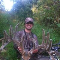 Karolinetk89's profile picture. Dance addict who loves white flowers, Owner at crystalmedia,co