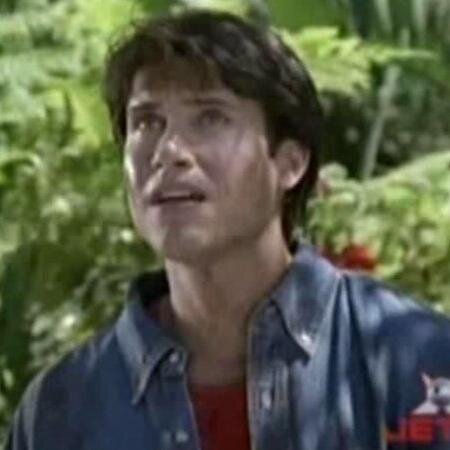 leocorbett25's profile picture. 