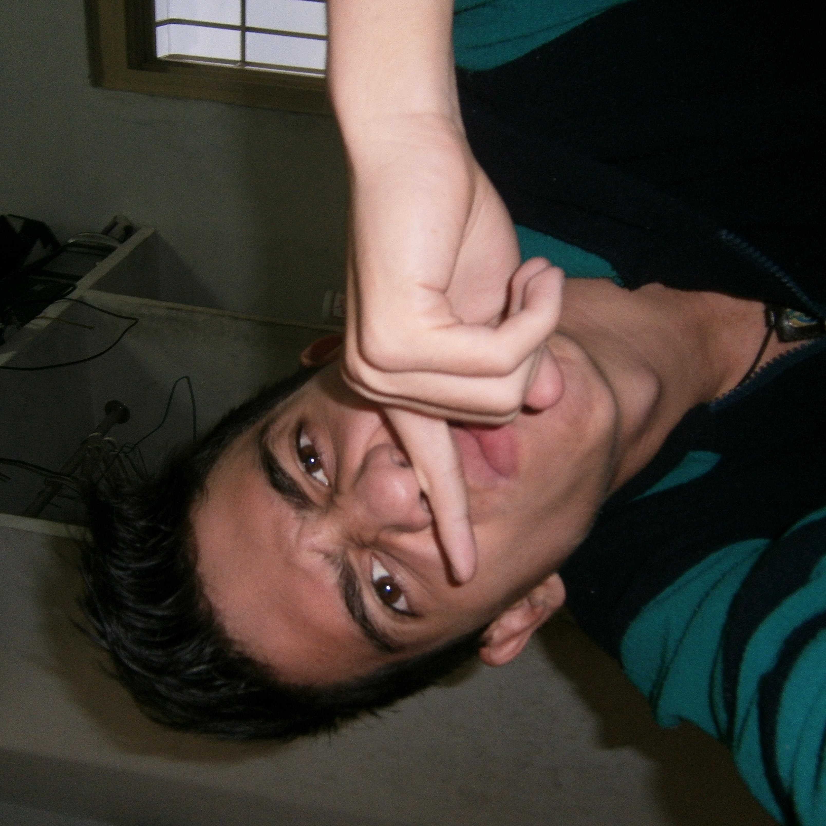 Estudiante Universitario, Amor eterno para ti mi amor @AnisCartujoVe ♥ Alterna: @TommyTorres_V