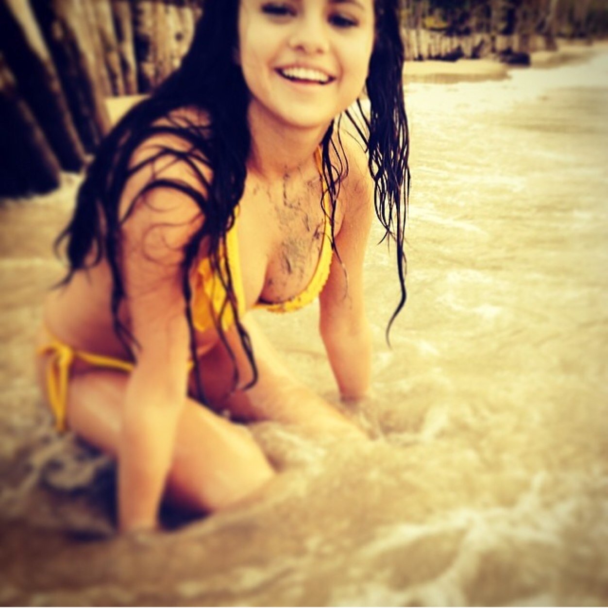 You just got a free follow! Please follow @JelenaButera_
