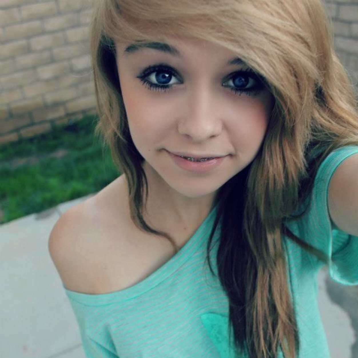 TWD_Unborn_Baby's profile picture. i am 16.•taken by @strongcarl_RP• my over protective dad is @TheSheriffsKid and my mom is @SoSopeletier