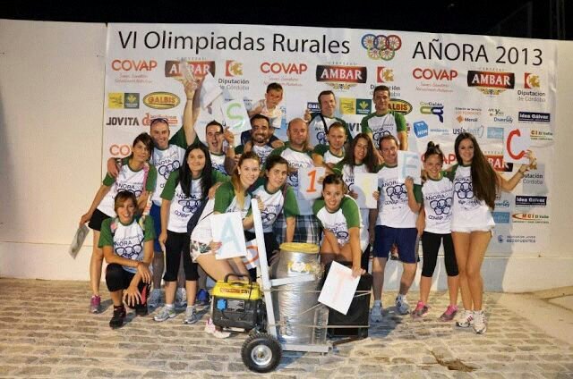 Equipo de las OORR de añora.