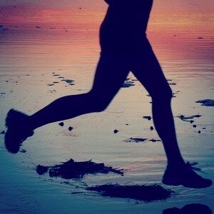 shoottherunnr's profile picture. An aspiring distance runner’s training hits, tip and challenges -
