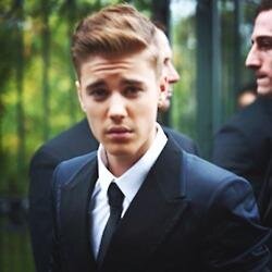 Justin. Zapamiętaj to imię shawty, bo będziesz je krzyczeć przez całą noc.
