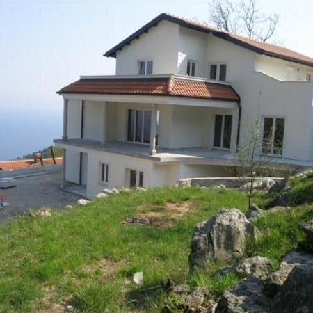 JuhszLszl6's profile picture. Please, if you send for me a message and search for  me: @juhlaci91 
juhlaci91@gmail.com
  B. S. fans, use Website/www.britney.com...