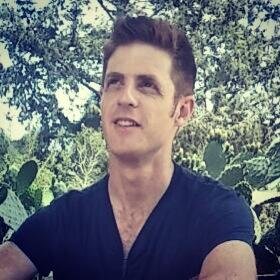 photoworldcanon's profile picture. 