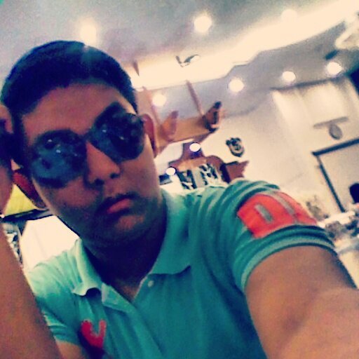 always selfie...hehehe