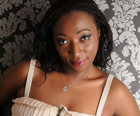 Hopelessly romantic, fun loving, carefree and independent!