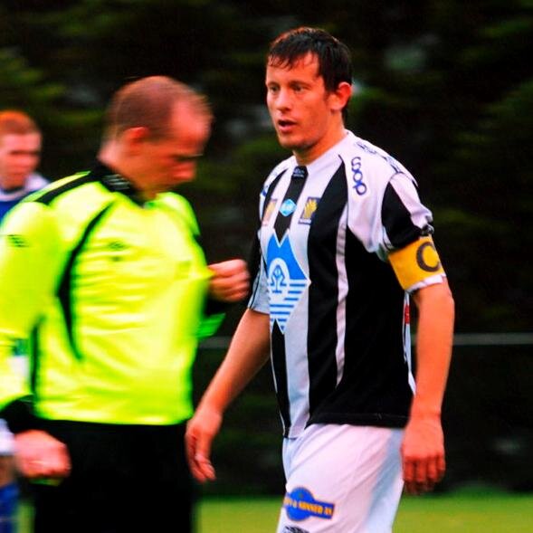 sveina23's profile picture. Leeds United