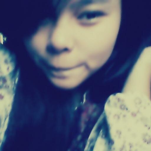 Nenyuly's profile picture. Pecinta Warna Ungu Dan Biru.