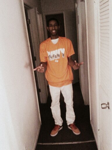 Fwm on Kik @Isaiah1505 Follow me on Instagram @Zayy_gotti