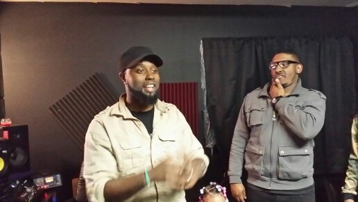 love doing music producer engineer blazinwadeproduction@gmail.com