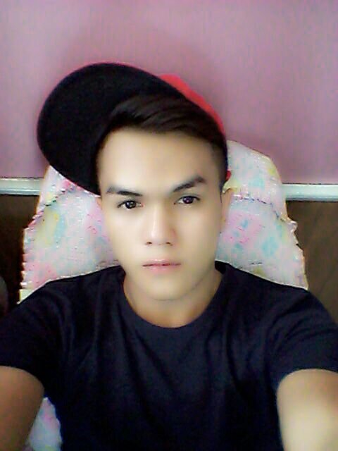 egy_harisma's profile picture. si gendud yg slalu bikin kesel tp ngangenin        line: egy_obob