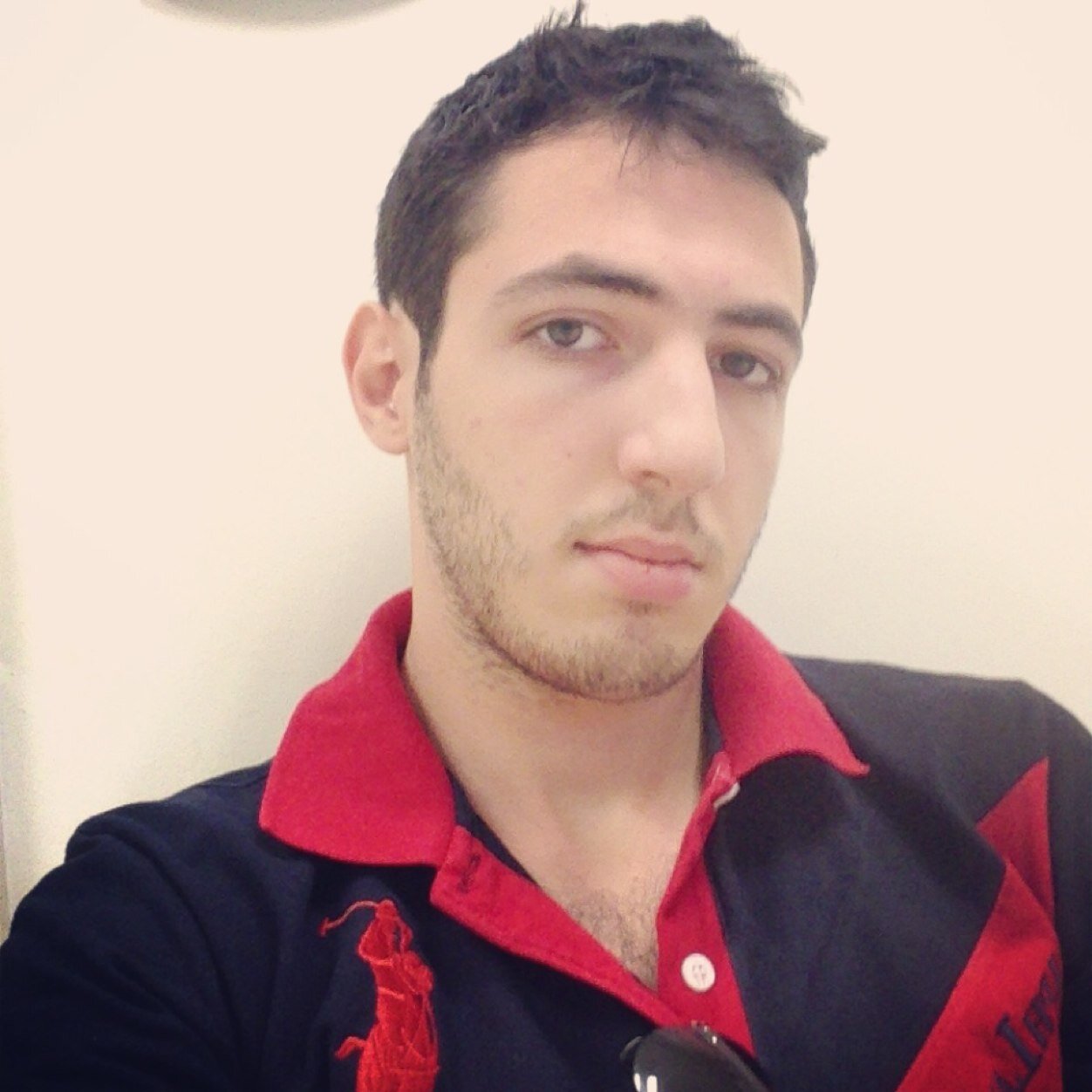 david_hefer's profile picture. Be Happy