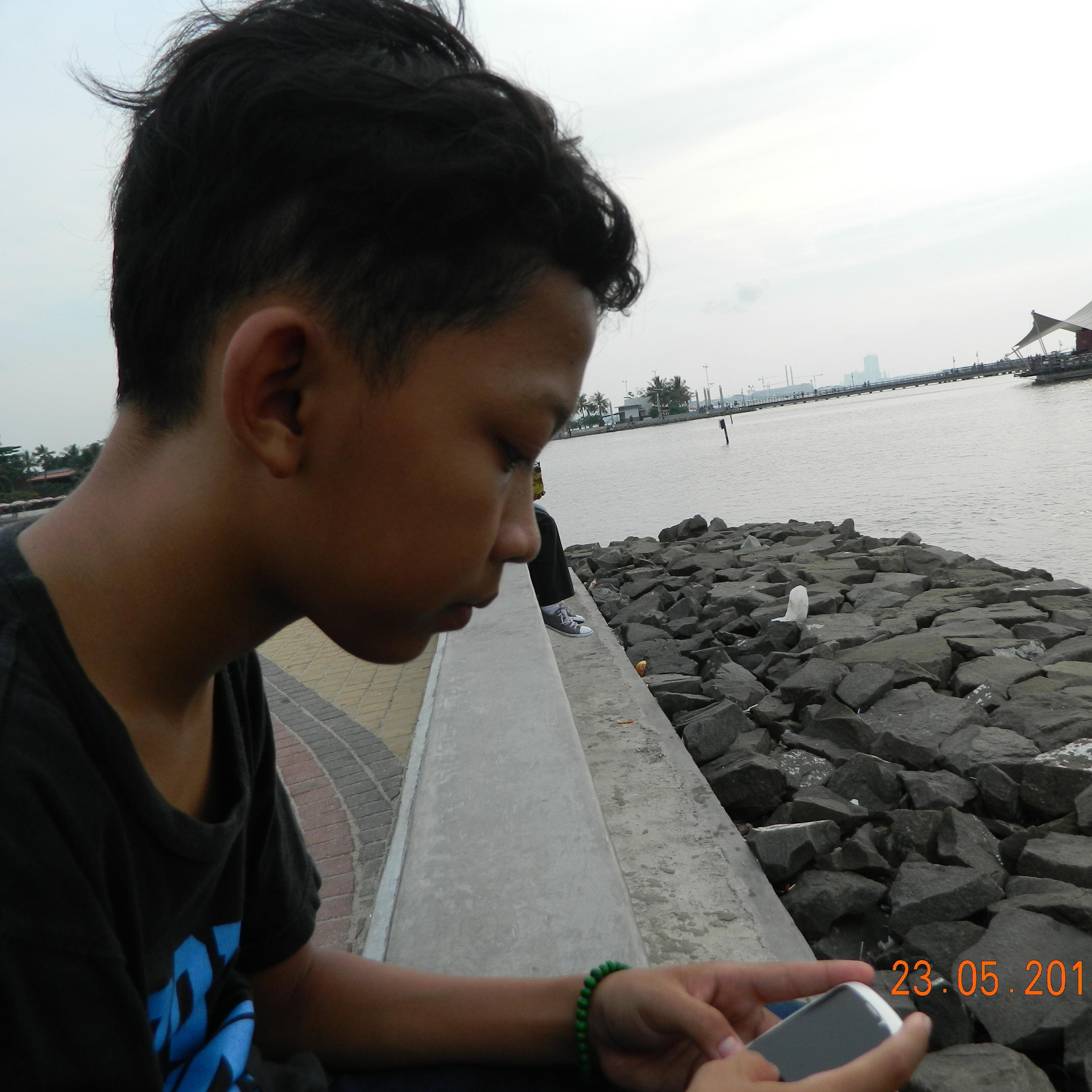 Ketika orang tersayang menjadi B̶̲̅A̶̲̅N̶̲̅G̶̲̅S̶̲̅A̶̲̅T̶̲̅