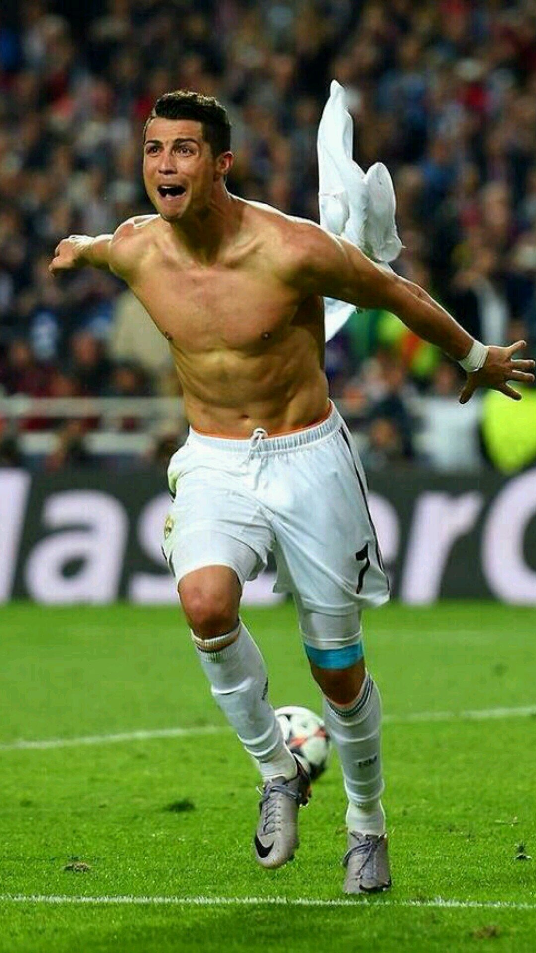 david1616_'s profile picture. Real Madrid mas que un sentimiento. Idolo del mejor jugador de la historia del futbol cristiano ronaldo. #PateticoDeMadrid #PutaBarca