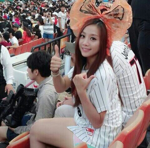 I'm Tasha from SKarf. | #IHaveNoAgency Roleplay of korea-singapore singer