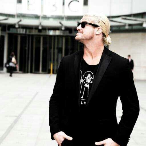 figurefourlock's profile picture. I'm just a guy who likes wrestling.