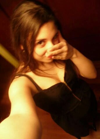 agus_bits's profile picture. Estudiante de Psico UNLP. Beatlemaniaca.Escritora wannabe. Vegana. Parte de @CoalaLibre. Pseudoactriz.