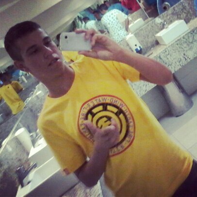 sigo todos de voltaa!!wpp:991484757 :)