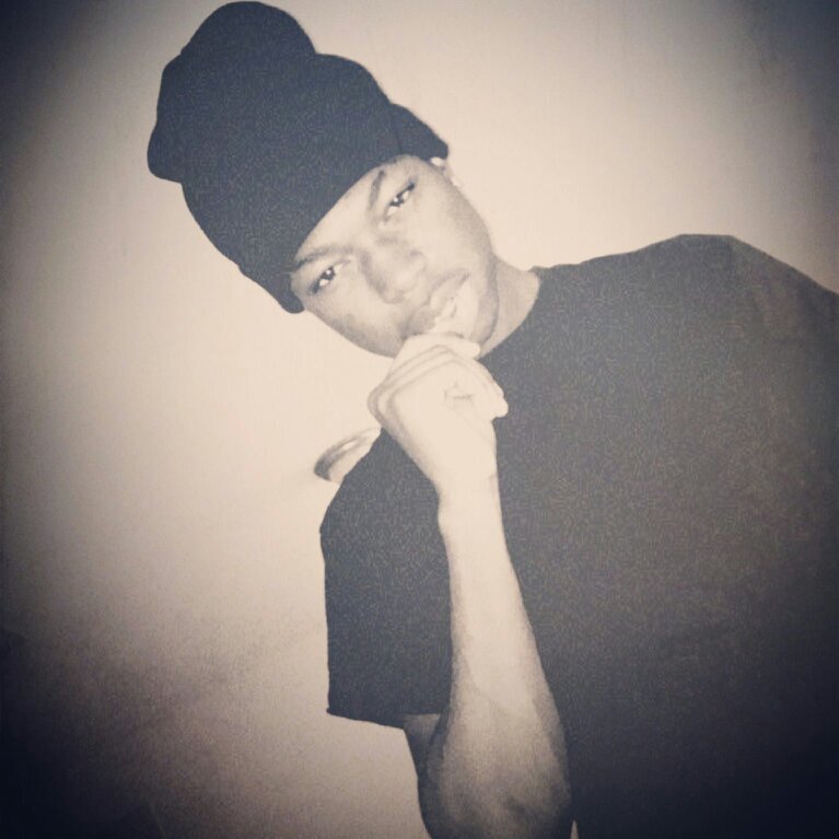 (x_x_pyrexx:instagram) :Rapper/Singer