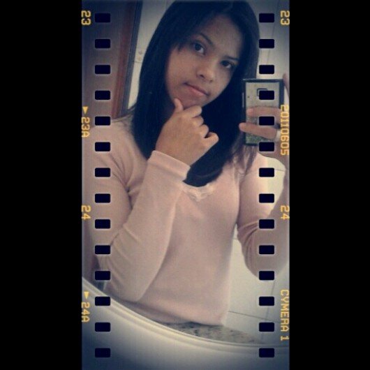 - * não seei se faaço as coiisas qqe devo , só seei qqe faço as coiisas qqe me deiixam Feeliiz