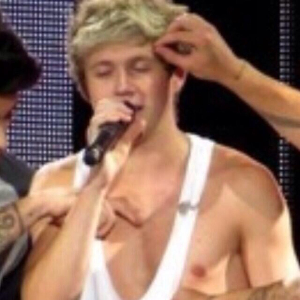 I'm Harry's dick. You jelly.