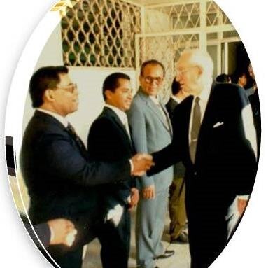 CEO RETCENTER. PRESIDENT OF ADVANCED CHANGE INTERNATIONAL ASSOCIATION. AUTOR RETCAMBIO