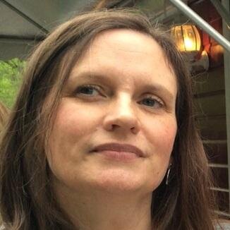 CaroFlynnRob's profile picture. Knitter, autism mom, proud civil servant (public health) and so much more!