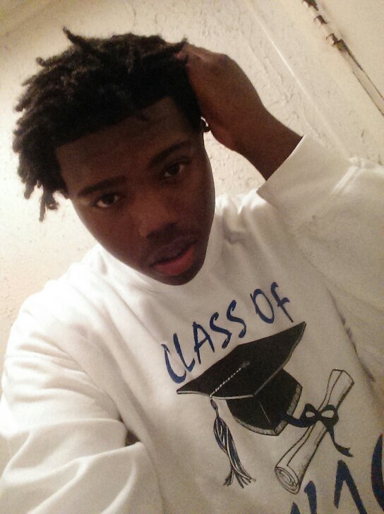 #sophomore #TeamCeltics #TeamKnicks #Bulldawg #UptownIsola #Legend #Classof2016 #Aprilbaby #Aries