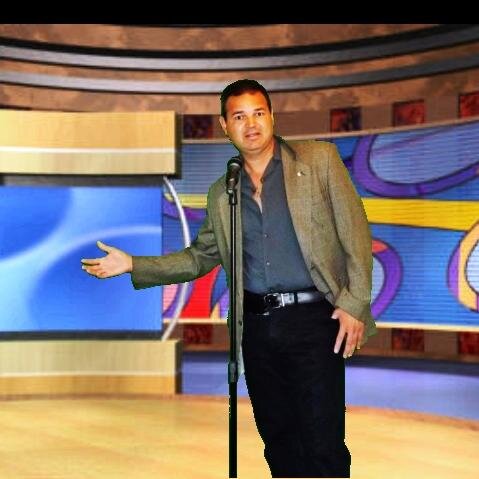Locutor, productor, actor.