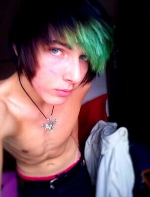 BVB|MCR|EscapeTheFate|Halestorm|Skillet|BFMV|AA|WithinTemptation|BMTH #TeamFollowback