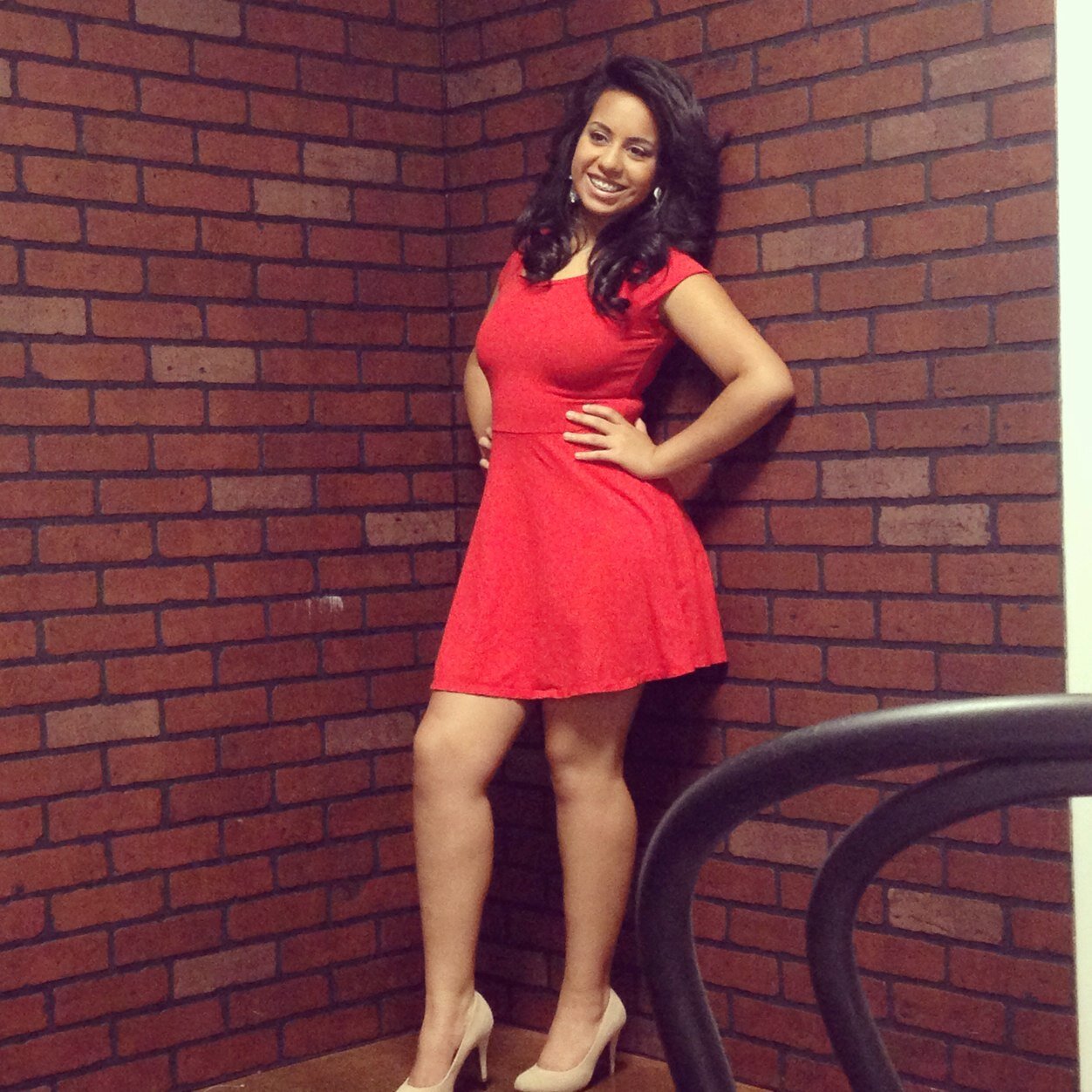 Colombiana | Varsity Cheerleader|