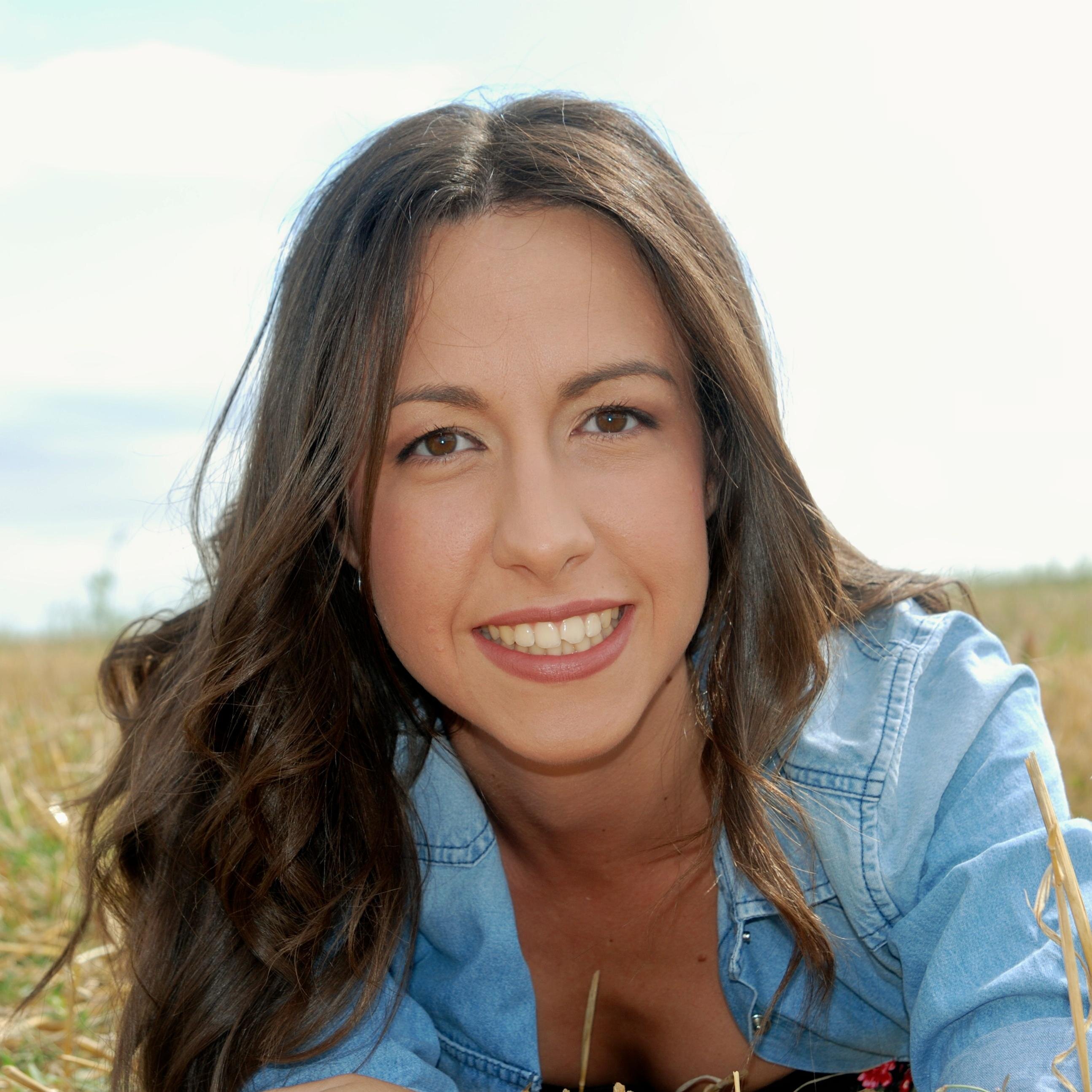 lauraacon's profile picture. Estudiante último curso Grado Empresariales-Management y Accounting Assistant en CHG-Meridian